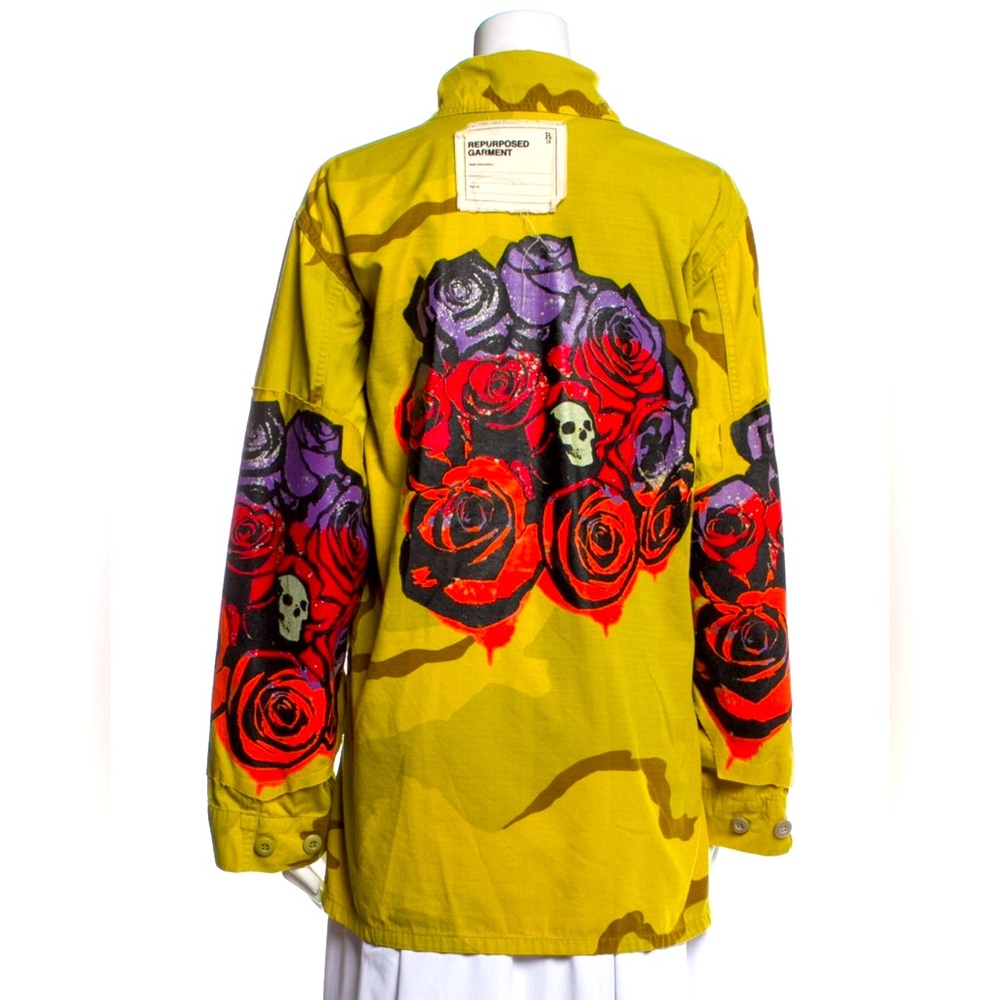 R13
Printed Utility Jacket
UNIQUE